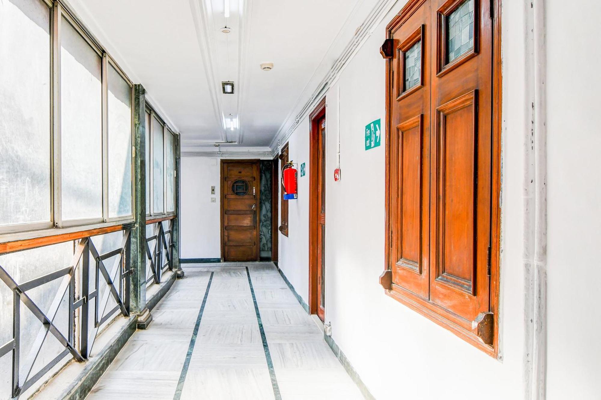 Super Hotel O Lenin Sarani Kalkuta Zewnętrze zdjęcie
